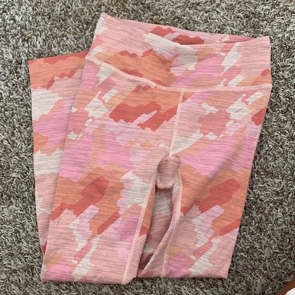 Outdoor voices 7/8 camo legging
